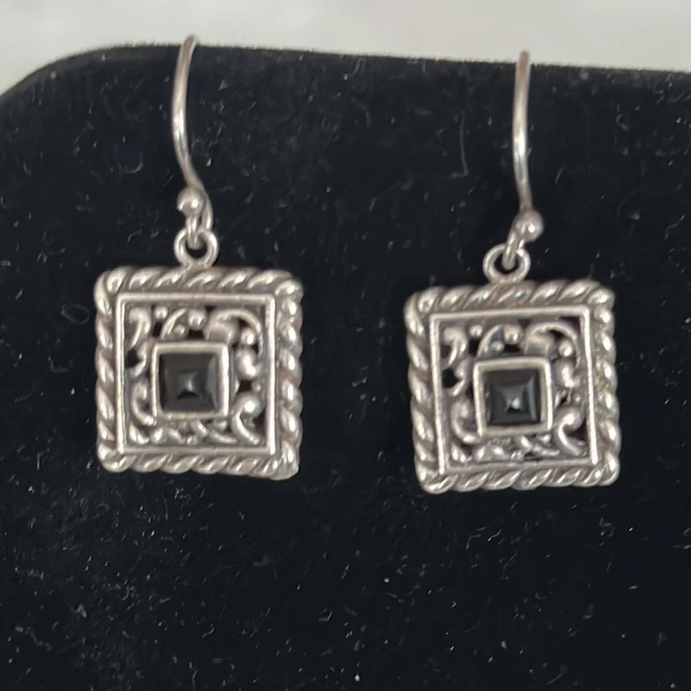 Pierced earrings sterling silver black onyx 1/2” - Picture 3 of 6